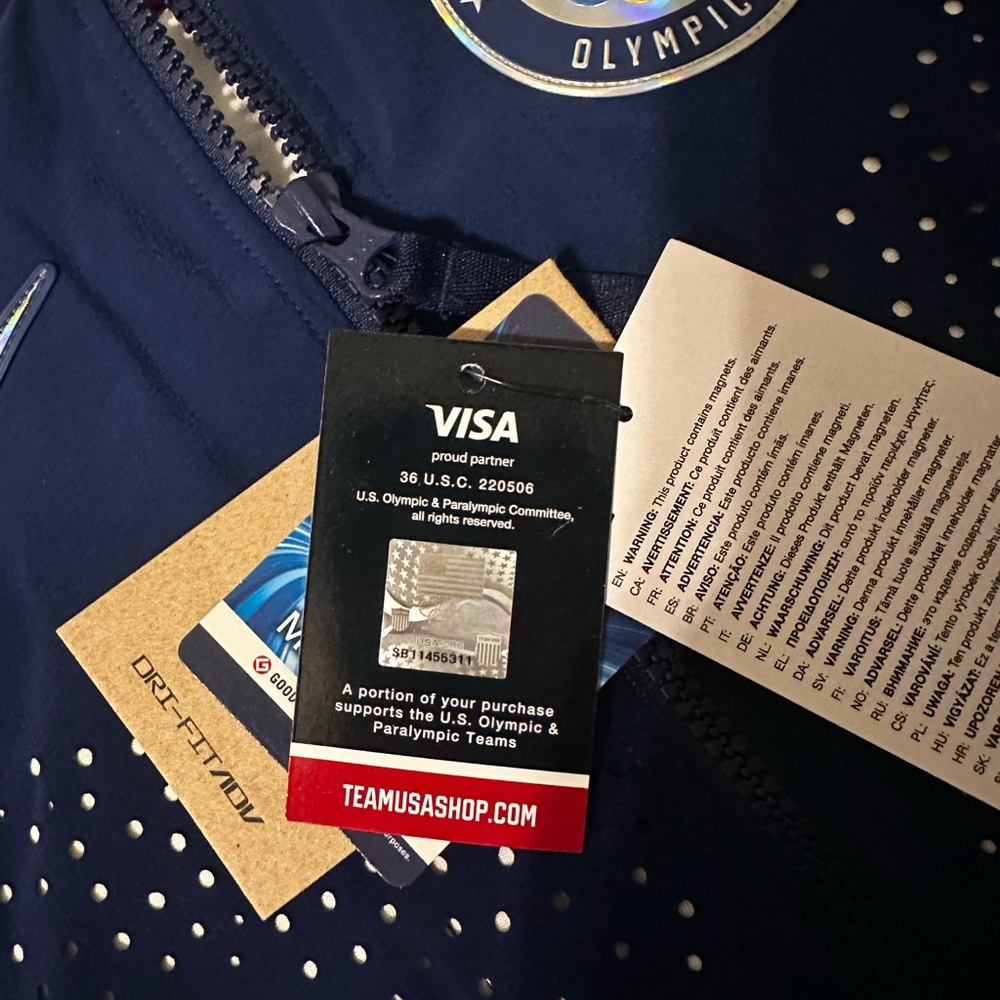 NIKE Team USA Women’s Jacket Blue - Picture 4 of 14